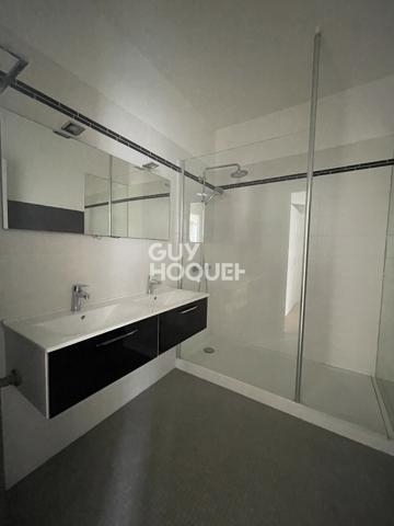 APPARTEMENT À LOUER DE 2 PIÈCES DE 47,20 M²