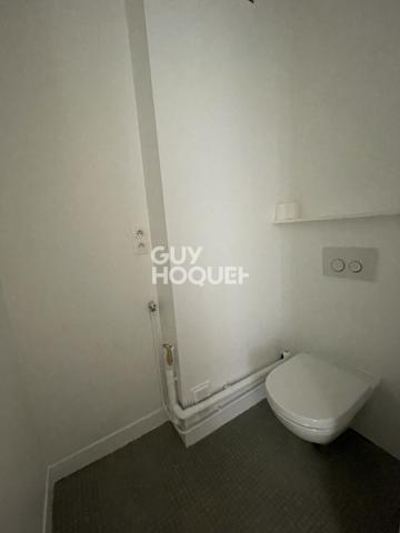 APPARTEMENT À LOUER DE 2 PIÈCES DE 47,20 M²
