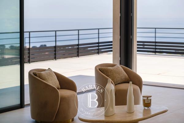 Les Issambres, Villa 7 Chambres -  540 m² à vendre