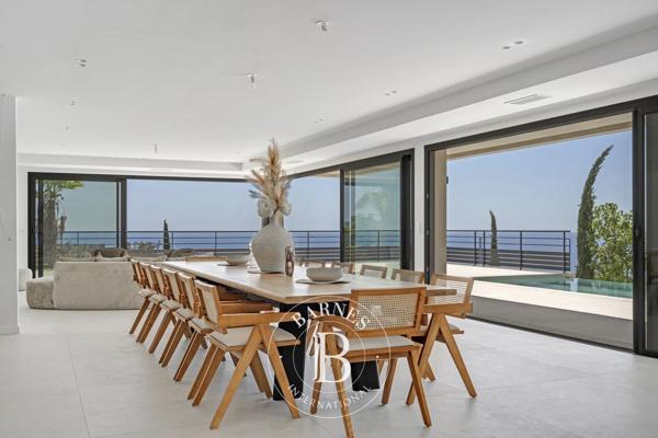 Les Issambres, Villa 7 Chambres -  540 m² à vendre