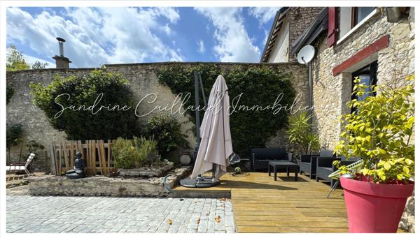 Secteur BRÉVAL - Maison ancienne Meulière - 3 chambres - mezzanine - bureau - cour pavée - terrain environ 280m² - 270000 Euros HAI