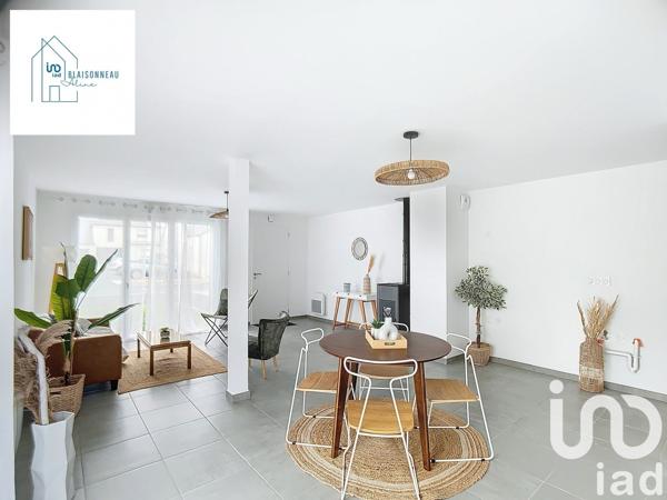 Maison à vendre 4 pièces 83 m² Vitré