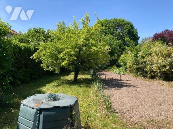 Maison à Vendre à Saint-Parres-lès-Vaudes (10260) en Aube (10), 

Cette maison de 145 m² de s...