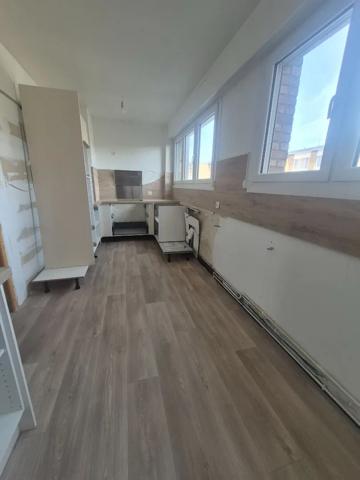 Maison à vendre 5 pièces 96.35m² Mons-en-Barœul (59370)