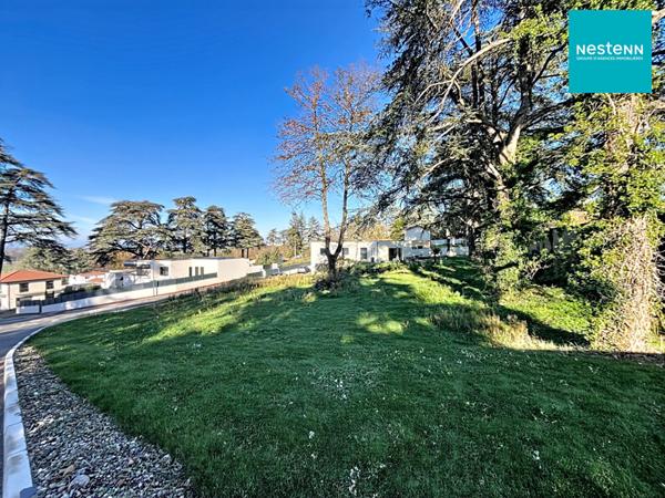 Terrain libre de constructeur à Andrezieux-Bouthéon 1188 m2