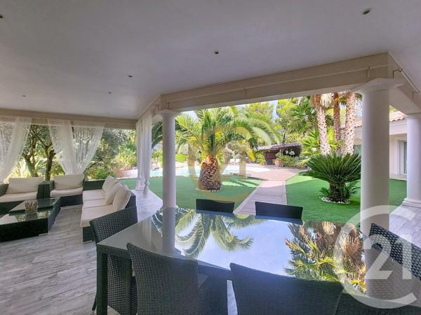 Maison à vendre  7 pièces - 299,63 m2 DRAGUIGNAN - 83