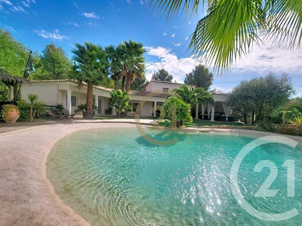 Maison à vendre  7 pièces - 299,63 m2 DRAGUIGNAN - 83