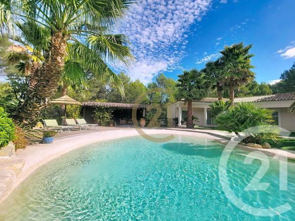 Maison à vendre  7 pièces - 299,63 m2 DRAGUIGNAN - 83