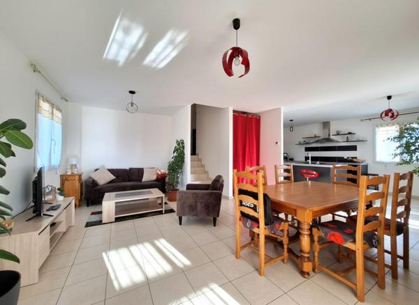 À vendre Maison 6 pièces 110 m² - Madegney 88450
