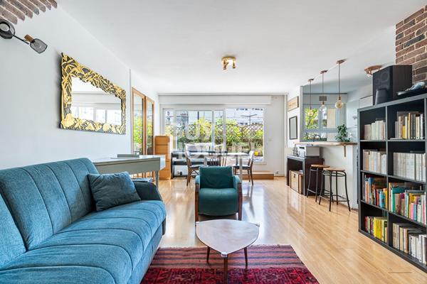 Appartement Paris 3 pièce(s) 63m² terrasse
