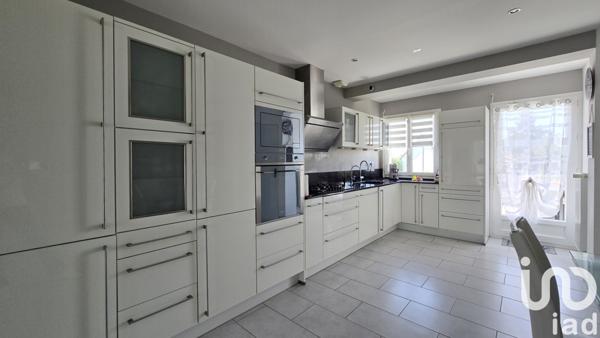 Maison à vendre 7 pièces 131 m² Pacy-sur-Eure