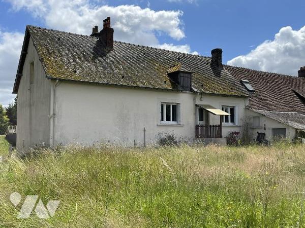 MAISON DE VILLAGE AVEC JARDIN