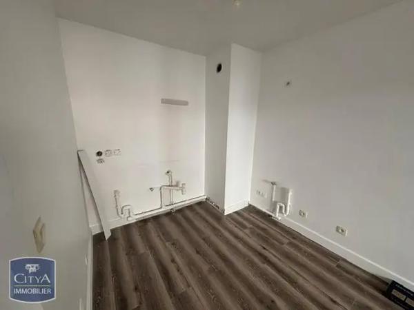 Appartement à louer 2 pièces 40.68m² Limoges (87100)