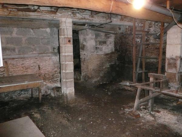 ⚜ COGNAC Centre A Vendre MAISON de VILLE avec Cour et Dépendances ⚜