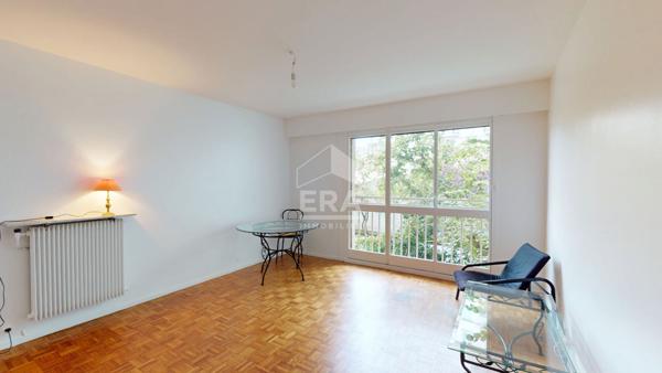 Appartement Paris 2 pièce(s) 46 m2