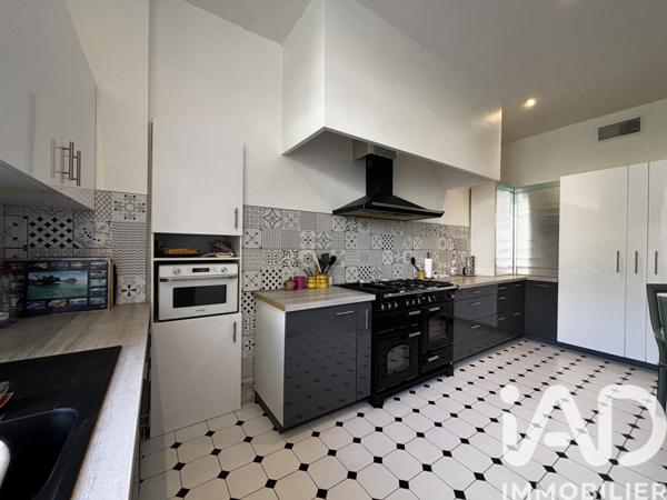 Appartement à vendre 6 pièces 152 m² Vals-les-Bains