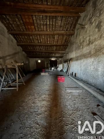 Maison à vendre 5 pièces 300 m² Salses-le-Château