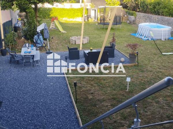 Location Appartement 4 pièces 149.1 m² - 2 place de la Halle 57970 KOENIGSMACKER Koenigsmacker 57970