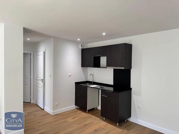 Appartement à louer 2 pièces 48.46m² Montauban (82000)