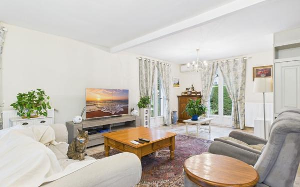 Maison à vendre    6 pièces • 150 m2 Meaux