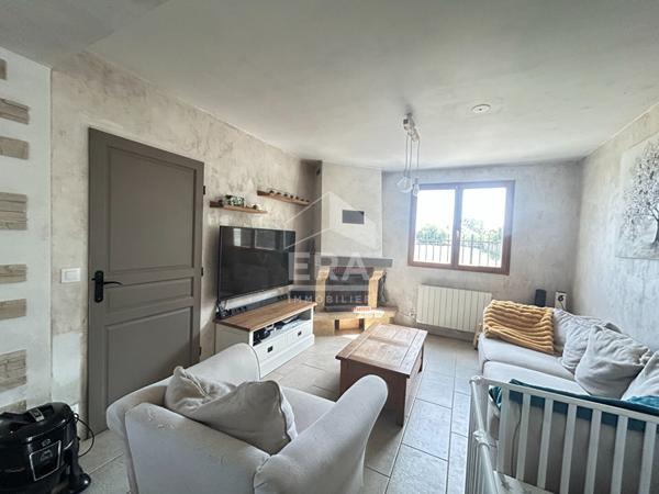 Maison individuelle avec grand terrain a LARDY 91510