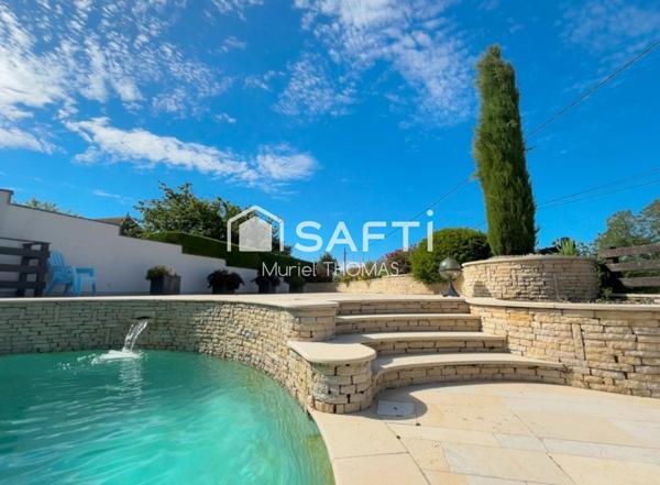 5 Chambres dont une au rez-de-chaussée. PROCHE MORESTEL