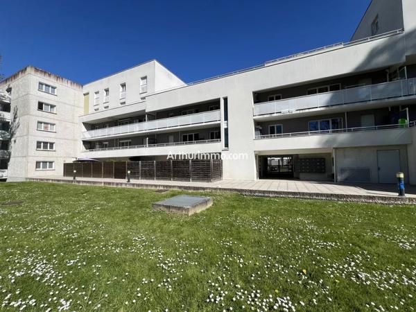Vente                                                      Appartement
                        
                     1 pièces                      26 m2                     à Sucy-en-Brie