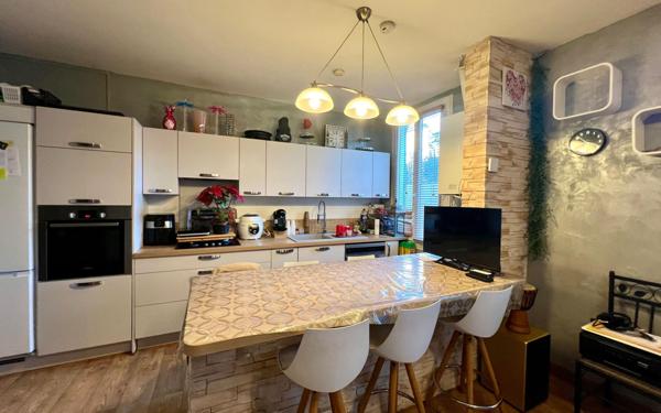 Maison à vendre    4 pièces •  Béziers