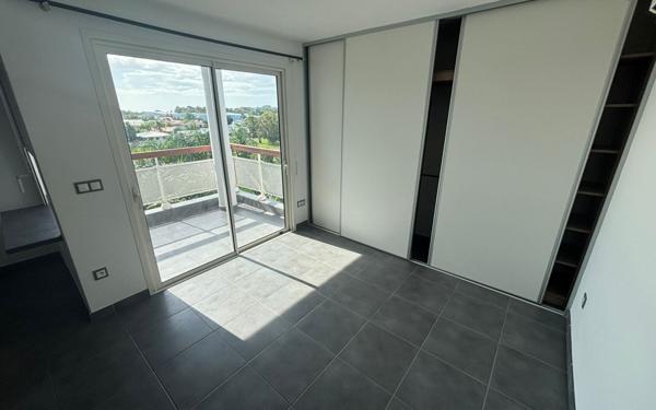 Appartement à louer    1 pièce • 23,06 m2 Cayenne