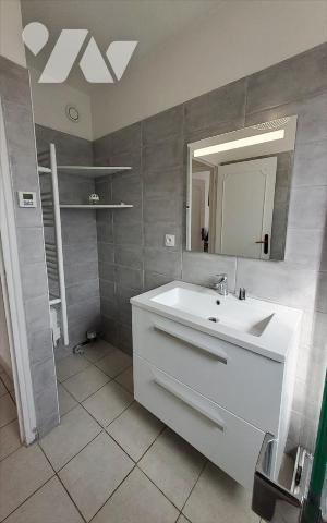 CARHAIX - APPARTEMENT