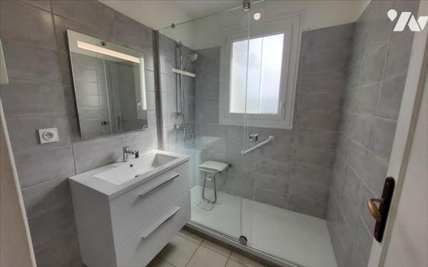 CARHAIX - APPARTEMENT