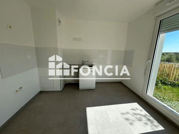 Location Appartement 3 pièces 59.5 m² - 1215 BOULEVARD DE L'EUROPE Melun 77000