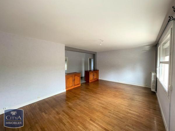 Appartement à louer 3 pièces 64.21m² Tours (37000)