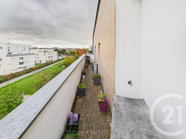 Appartement F4 à vendre  4 pièces - 84,35 m2 TRAPPES - 78