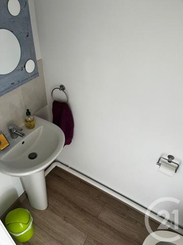 Appartement F4 à vendre  4 pièces - 84,35 m2 TRAPPES - 78