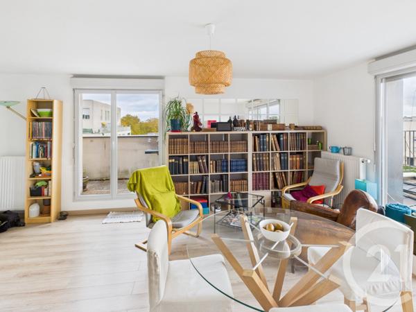 Appartement F4 à vendre  4 pièces - 84,35 m2 TRAPPES - 78