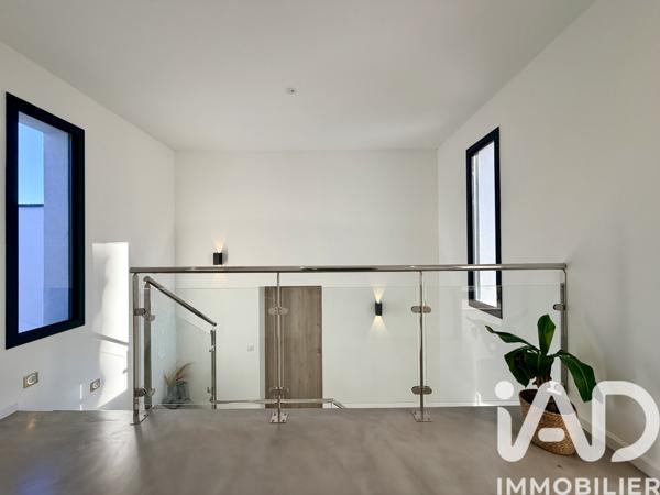 Maison à vendre 6 pièces 177 m² Solliès-Toucas