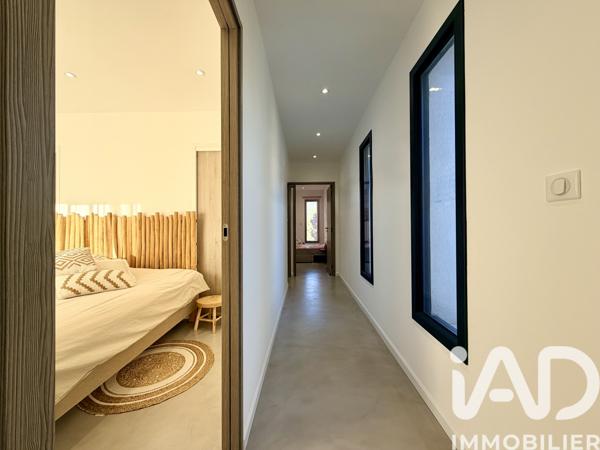 Maison à vendre 6 pièces 177 m² Solliès-Toucas