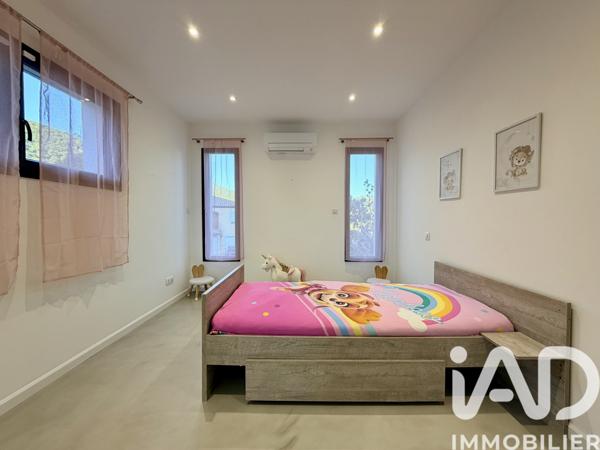 Maison à vendre 6 pièces 177 m² Solliès-Toucas