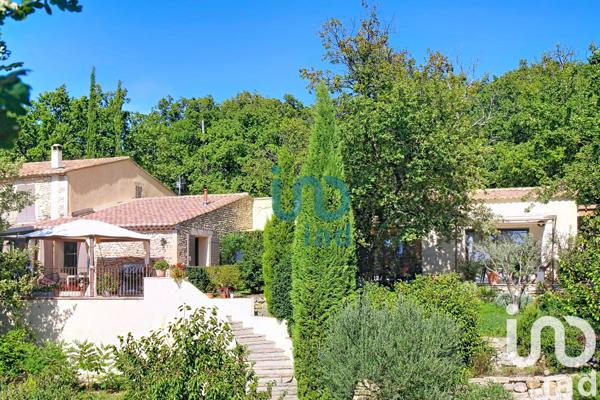 Maison à vendre 10 pièces 272 m² Gordes