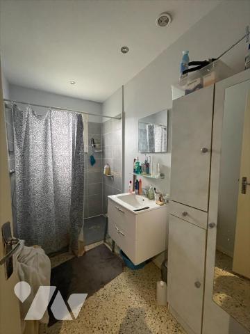 MAISON INDIVIDUELLE  AVEC GARAGE et jardin au calme