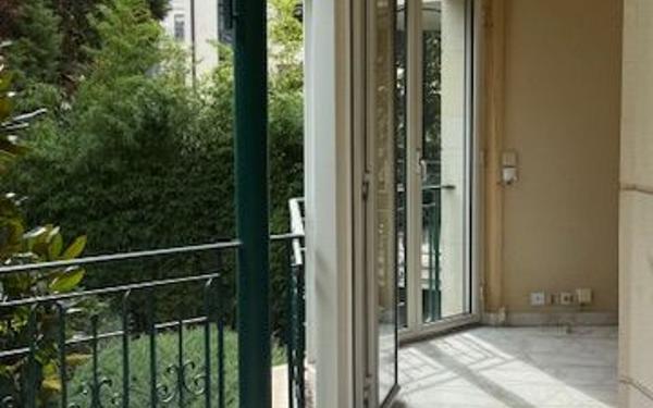 Appartement à vendre    3 pièces • 71,03 m2 La Varenne - Saint-Maur-des-Fossés