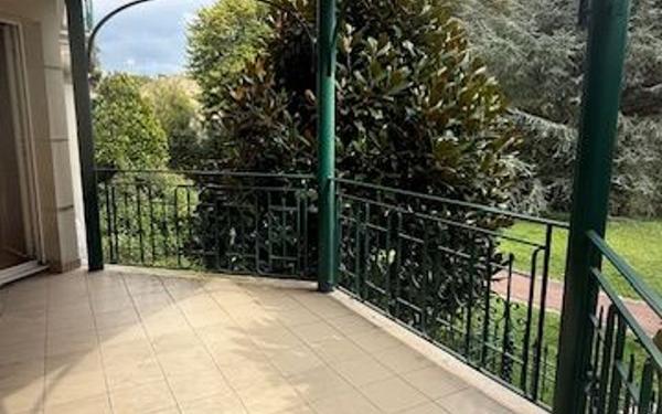 Appartement à vendre    3 pièces • 71,03 m2 La Varenne - Saint-Maur-des-Fossés