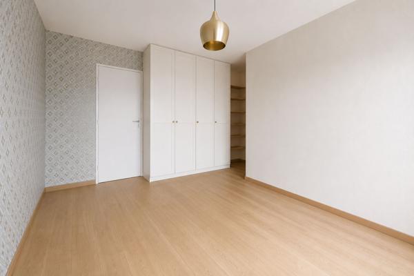 NANTERRE Appartement familial 4 pièces avec balcon