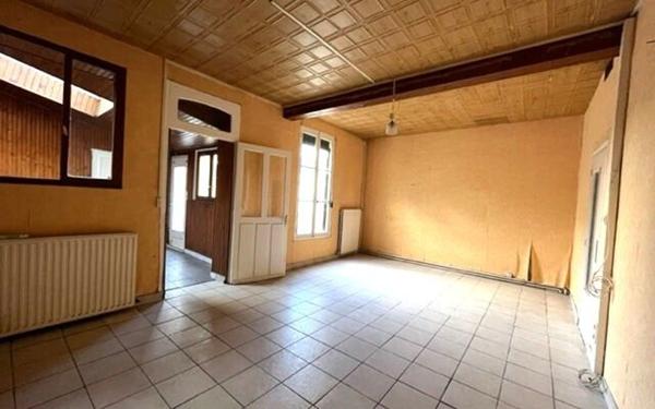 Maison à vendre    5 pièces •  Laon