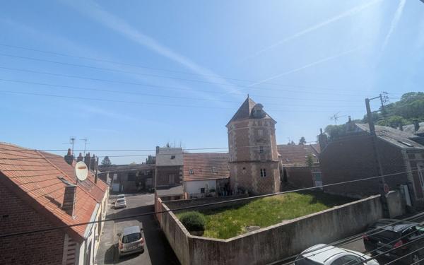 Maison à vendre    5 pièces •  Laon