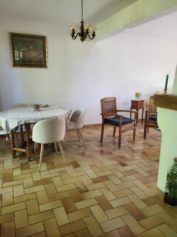 MAISON DE CAMPAGNE 5 PIECES