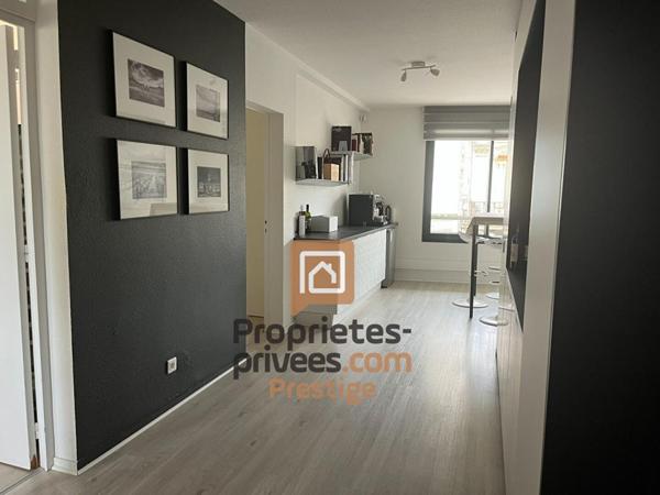 BUREAUX- Bordeaux- Caudéran - parc Bordelais - parking - 90 m2