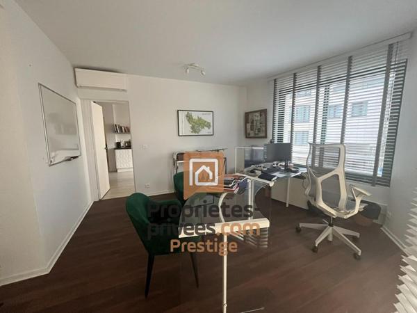 BUREAUX- Bordeaux- Caudéran - parc Bordelais - parking - 90 m2