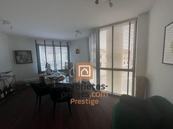 BUREAUX- Bordeaux- Caudéran - parc Bordelais - parking - 90 m2